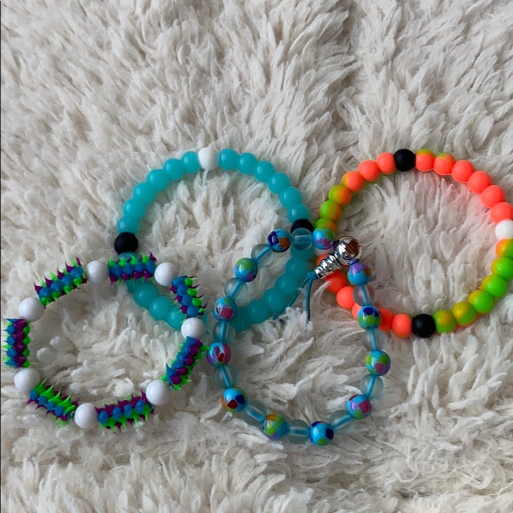 Claires bracelets